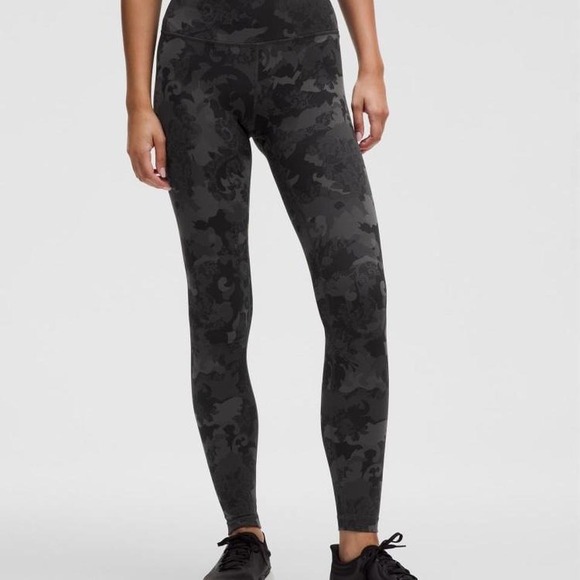 Lemon Pants - LULULEMON Hidden Heritage Lace Black Multi Wundertrain HR tight 28"